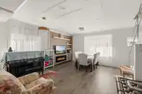 8 9219 WILLIAMS ROAD - thumbnail 5