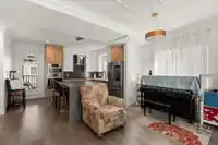 8 9219 WILLIAMS ROAD - thumbnail 9