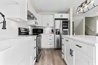 23 8930 WALNUT GROVE DRIVE - thumbnail 4