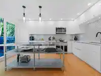 2343 W 7TH AVENUE - thumbnail 13