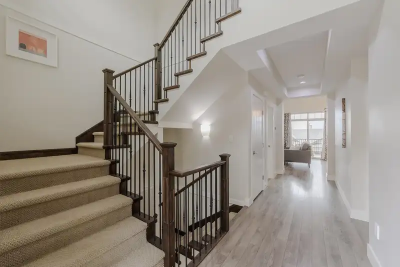 102 3458 BURKE VILLAGE PROMENADE - photo 3 of 40