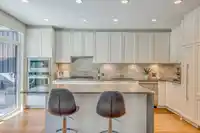 34 3306 PRINCETON AVENUE - thumbnail 4