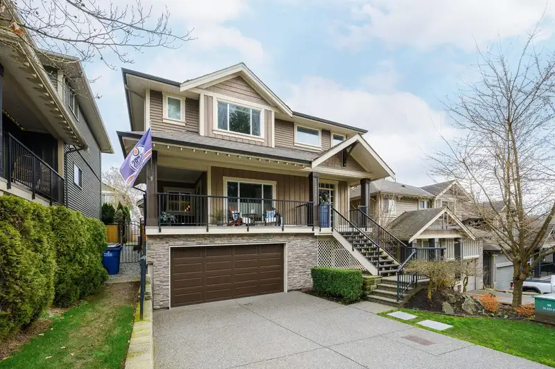 11216 236 STREET - photo 1 of 34