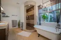 9375 222 STREET - thumbnail 17