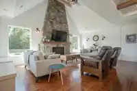 9375 222 STREET - thumbnail 10