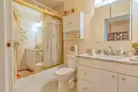32 6625 138TH STREET - thumbnail 9