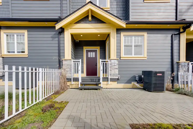 102 235 LEBLEU STREET - photo 3 of 34