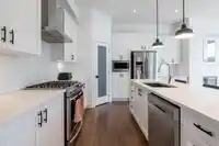 20436 77B AVENUE - thumbnail 11