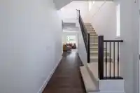 20436 77B AVENUE - thumbnail 4
