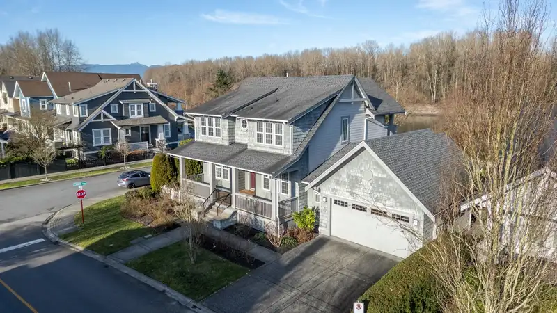 23073 MUENCH TRAIL - photo 2 of 40