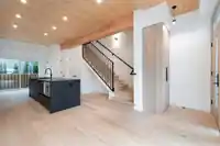 4170 COLUMBIA STREET - thumbnail 4
