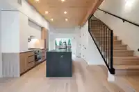 4170 COLUMBIA STREET - thumbnail 5