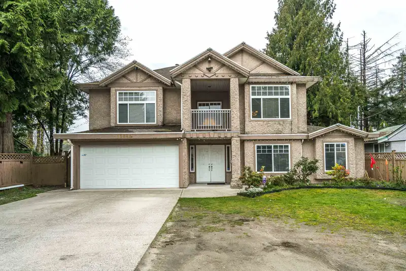 15688 88 AVENUE - photo 1 of 40