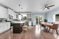 7 19938 70 AVENUE - thumbnail 2
