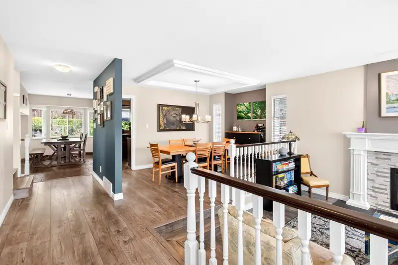 2383 COLONIAL DRIVE - photo 3 of 40