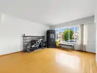 1972 E 51ST AVENUE - thumbnail 3