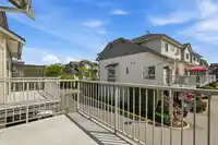 3 5900 MUIR DRIVE - thumbnail 10