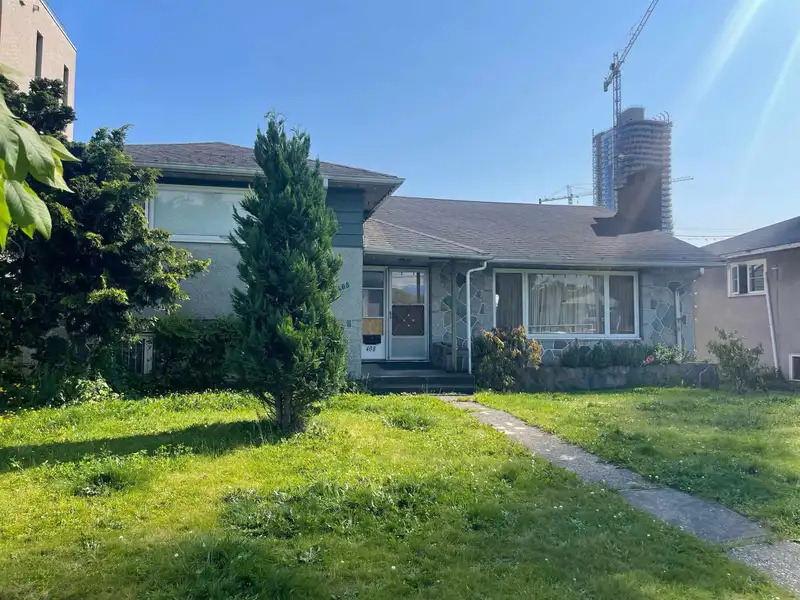 408 W 41ST AVENUE - photo 1 of 1