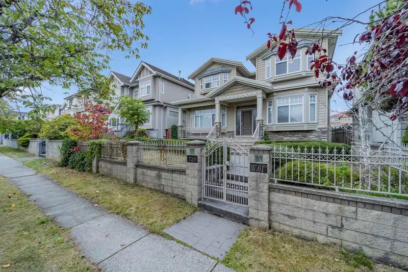 725 W 61ST AVENUE - photo 3 of 12
