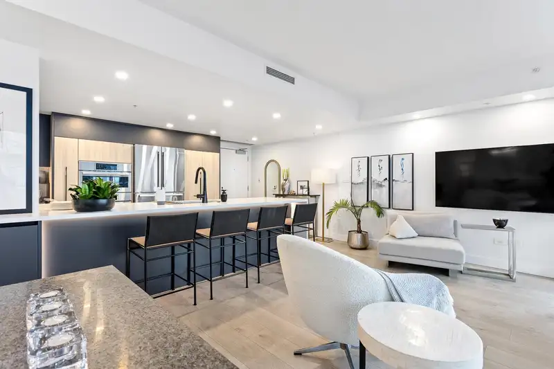 1604 1205 W HASTINGS STREET - photo 3 of 39