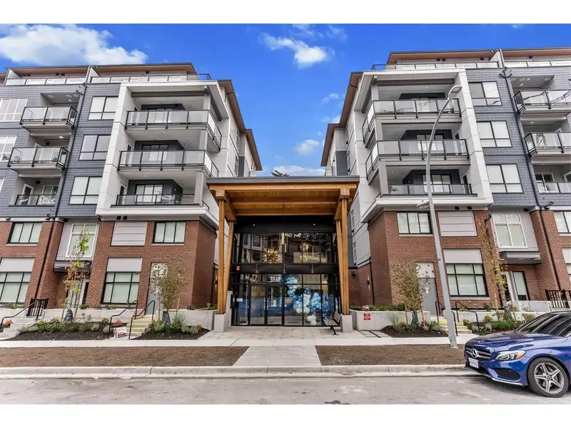 615 3528 146A STREET - photo 1 of 20