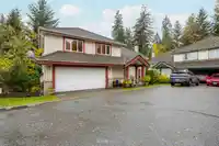 1590 PLATEAU CRESCENT - thumbnail 2