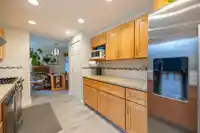 1590 PLATEAU CRESCENT - thumbnail 13