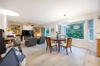 1590 PLATEAU CRESCENT - thumbnail 3