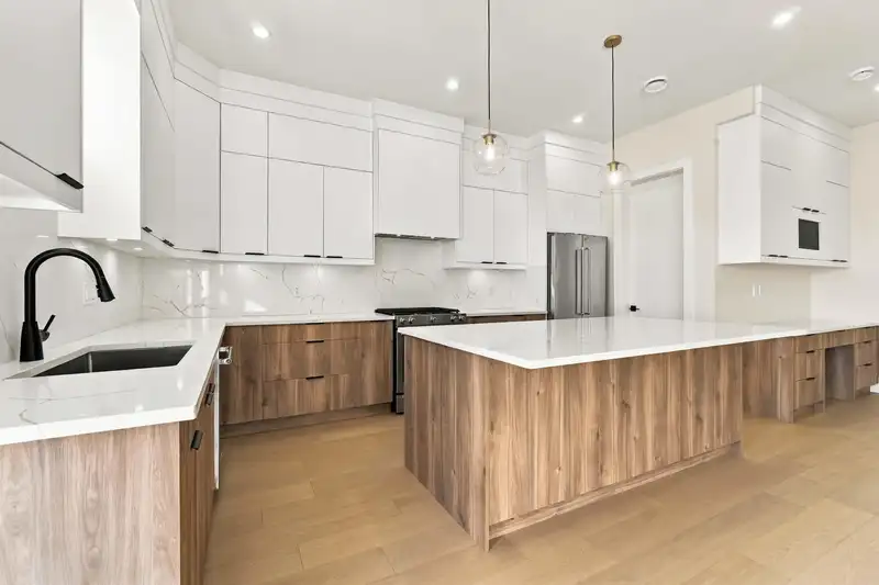 104 1026 STEWART AVENUE - photo 3 of 28