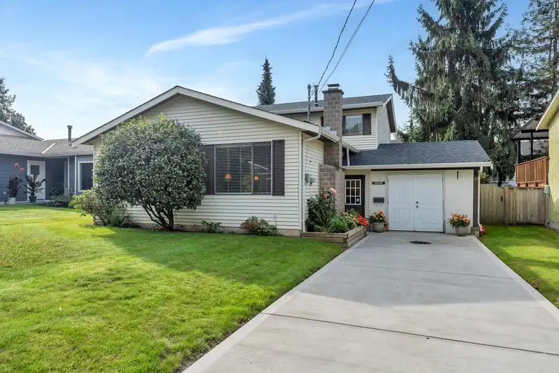 26628 28B STREET - photo 1 of 33