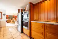 13464 56 AVENUE - thumbnail 7