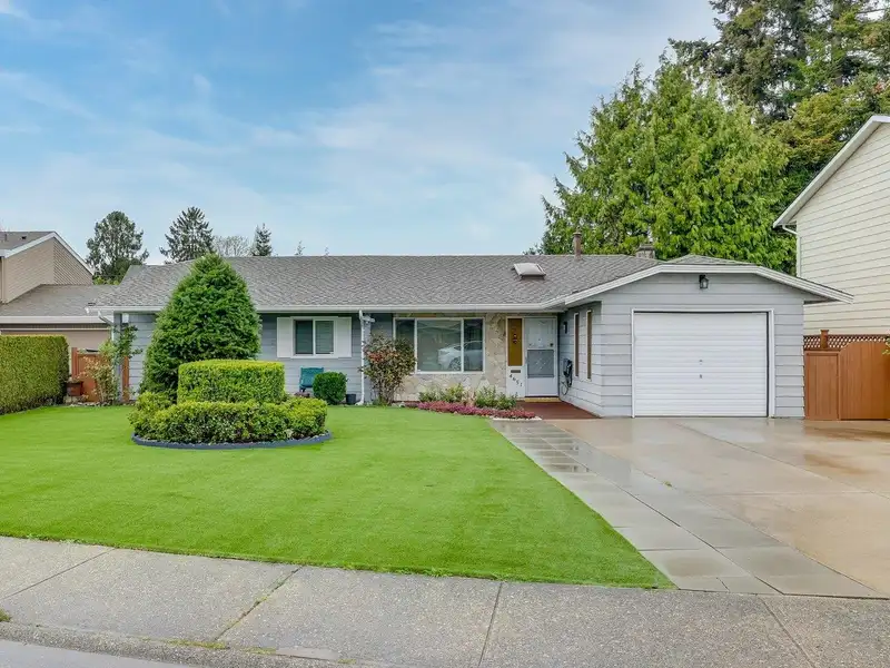 4651 56 STREET - photo 1 of 29