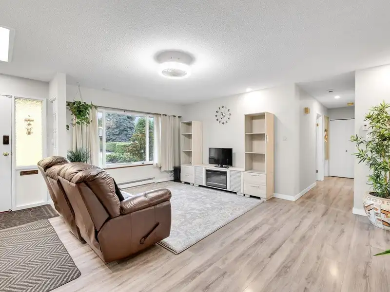 4651 56 STREET - photo 3 of 29