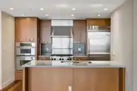902 3355 CYPRESS PLACE - thumbnail 11