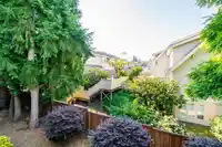 72 8892 208 STREET - thumbnail 31