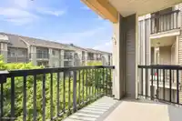 207 5655 210A STREET - thumbnail 7