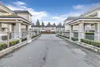 405 22022 49 AVENUE - thumbnail 2