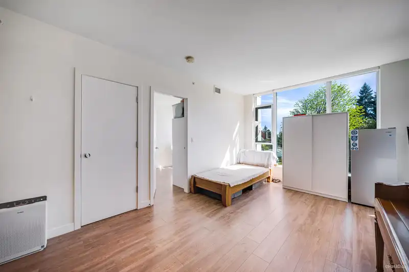 205 585 AUSTIN AVENUE - photo 3 of 21
