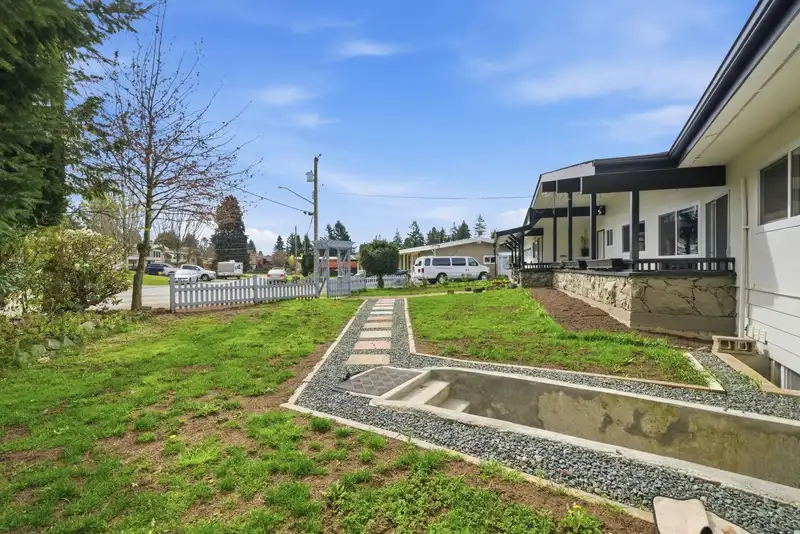 2291 RAINIER STREET - photo 4 of 40