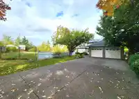 21543 47B AVENUE - thumbnail 2