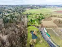 4210 GLADWIN ROAD - thumbnail 1