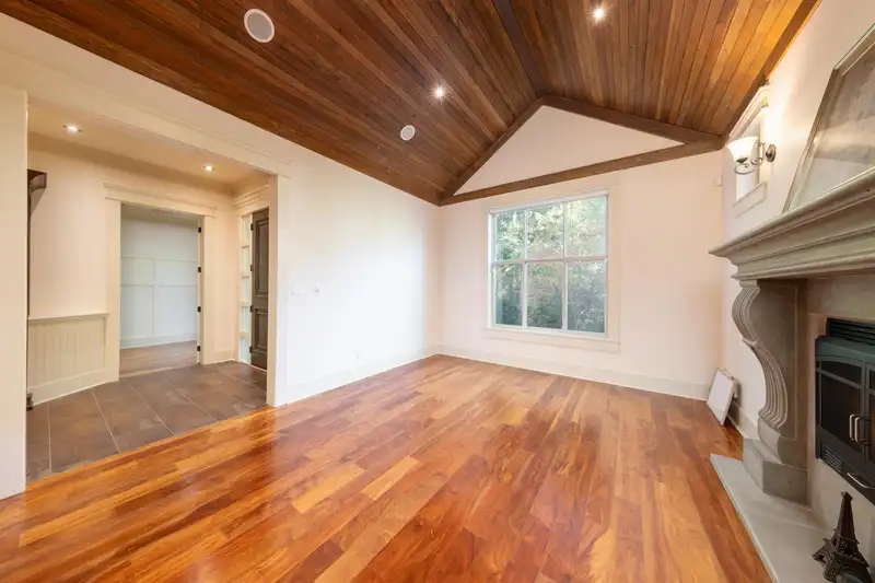 2080 136 STREET - photo 4 of 40