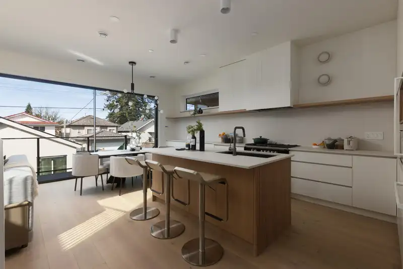 5319 ELGIN STREET - photo 4 of 40