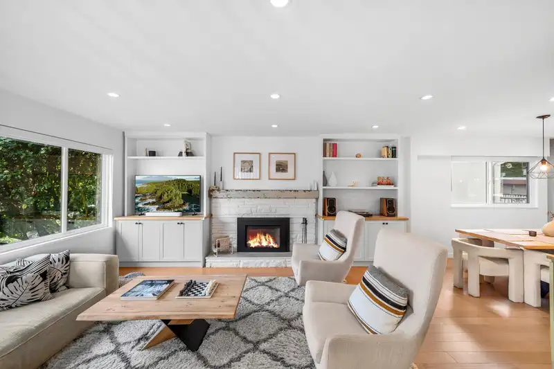 4921 CHESTER STREET - photo 4 of 38