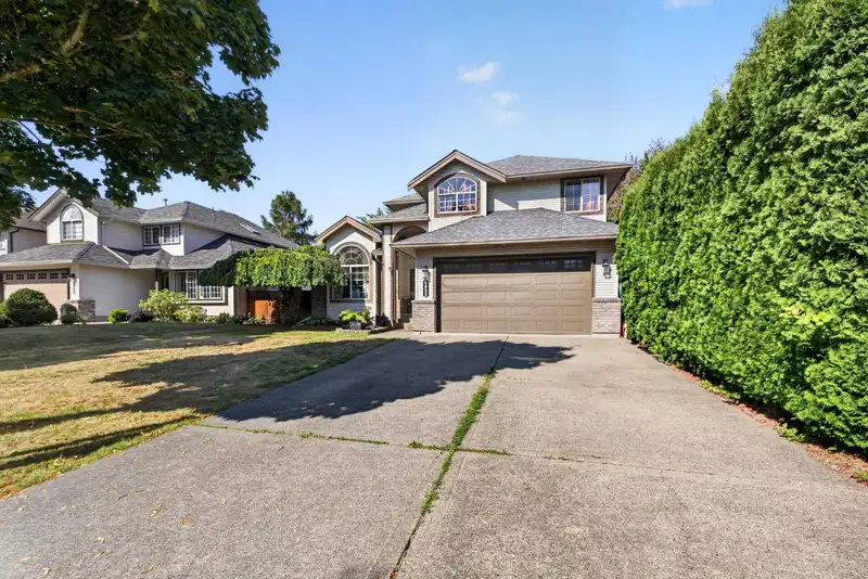 6455 188A STREET - photo 3 of 40