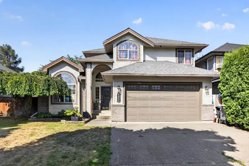 6455 188A STREET - photo 4 of 40