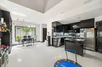 49 7733 HEATHER STREET - thumbnail 6