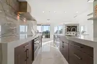 19A 199 DRAKE STREET - thumbnail 9