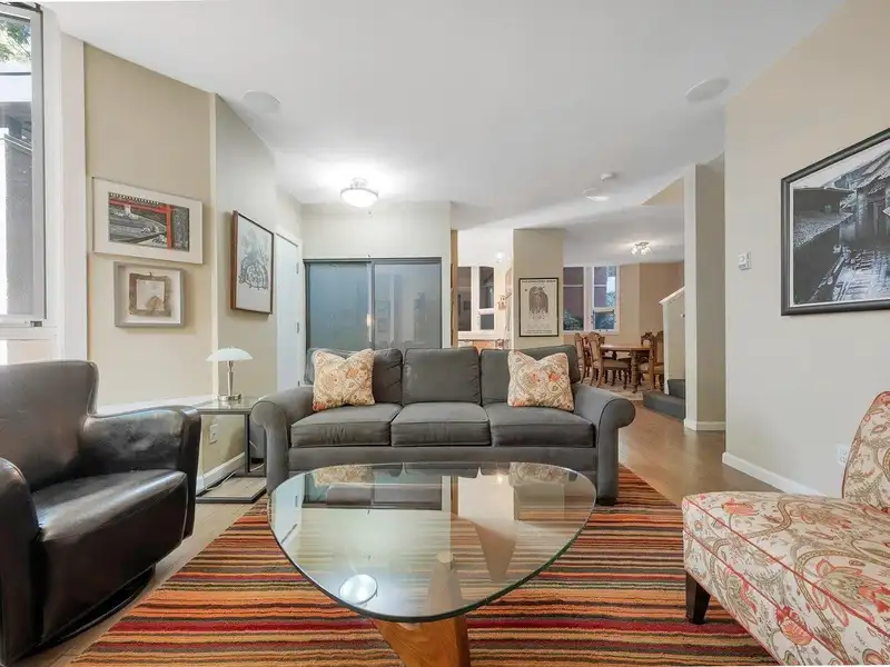 1490 HORNBY STREET - photo 3 of 36