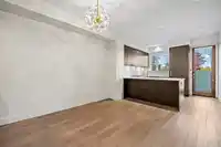 5522 OAK STREET - thumbnail 3
